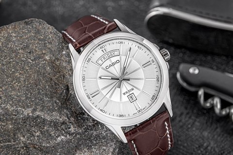 Zegarek Męski CASIO MTP-1381L-7AVDF + BOX CASIO Zegarek Męski CASIO MTP-1381L-7AVDF + BOX CASIO