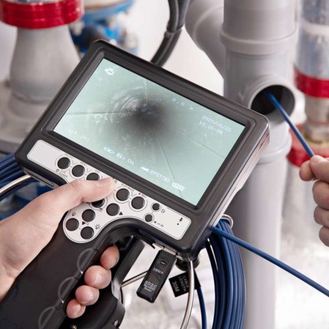 Endoskop kamera diagnostyczna inspekcyjna w walizce 12 LED SD 30 m Endoskop kamera diagnostyczna inspekcyjna w walizce 12 LED SD 30 m