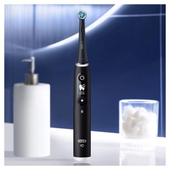 Szczoteczki - Oral-B iO 6 Black Szczoteczki - Oral-B iO 6 Black