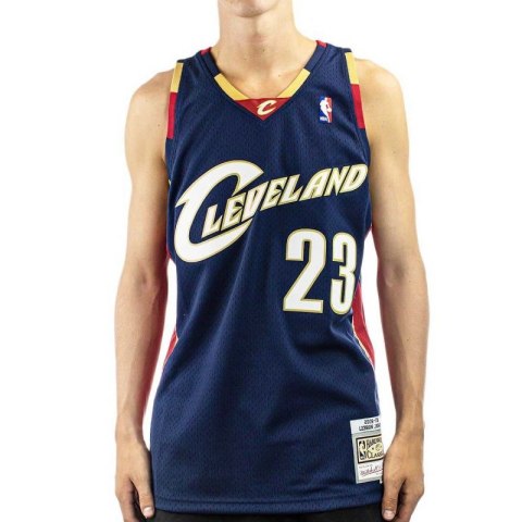 Koszulka Mitchell &Ness Cleveland Cavaliers NBA Swingman Jersey Lebron James M SMJYGS18156-CCANAVY08LJA Koszulka Mitchell &Ness Cleveland Cavaliers NBA Swingman Jersey Lebron James M SMJYGS18156-CCANAVY08LJA