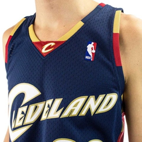 Koszulka Mitchell &Ness Cleveland Cavaliers NBA Swingman Jersey Lebron James M SMJYGS18156-CCANAVY08LJA Koszulka Mitchell &Ness Cleveland Cavaliers NBA Swingman Jersey Lebron James M SMJYGS18156-CCANAVY08LJA