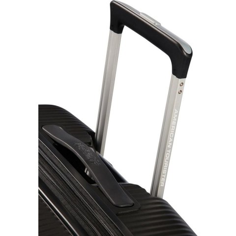 Walizka średnia American Tourister Soundbox EXP - bass black Walizka średnia American Tourister Soundbox EXP - bass black