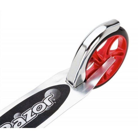 Hulajnoga Razor A5 Lux 13073001 (kolor srebrny) Hulajnoga Razor A5 Lux 13073001 (kolor srebrny)