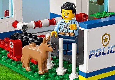 60316 - LEGO City - Posterunek policji 60316 - LEGO City - Posterunek policji