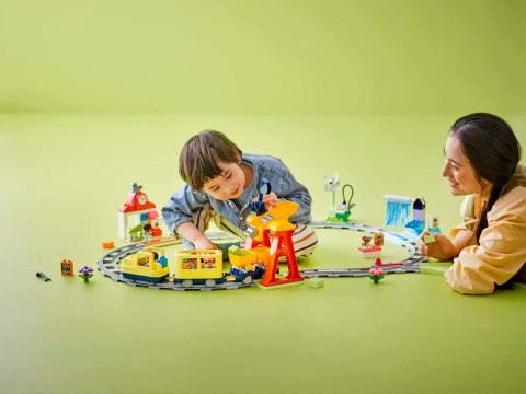 10428 - LEGO DUPLO - Duży interaktywny pociąg miejski 10428 - LEGO DUPLO - Duży interaktywny pociąg miejski