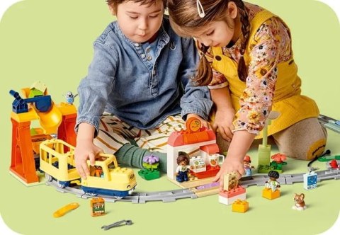 10428 - LEGO DUPLO - Duży interaktywny pociąg miejski 10428 - LEGO DUPLO - Duży interaktywny pociąg miejski