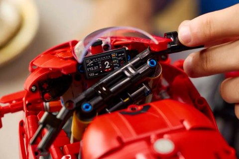 42202 - LEGO Technic - Motocykl Ducati Panigale V4 S 42202 - LEGO Technic - Motocykl Ducati Panigale V4 S