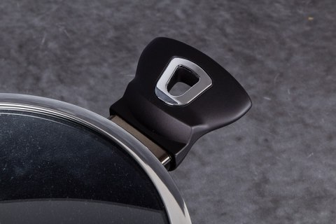 GARNEK GRANITOWY 28cm BERLINGERHAUS BH-6606 SHINY BLACK GARNEK GRANITOWY 28cm BERLINGERHAUS BH-6606 SHINY BLACK