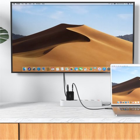 2w1 Ładowarka sieciowa z kablem USB-C + przejściówka adapter USB-C - HDMI 4K czarna 2w1 Ładowarka sieciowa z kablem USB-C + przejściówka adapter USB-C - HDMI 4K czarna