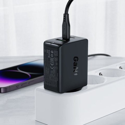 Szybka ładowarka sieciowa GaN 2x USB-C USB-A PPS PD QC4+ 65W biała Szybka ładowarka sieciowa GaN 2x USB-C USB-A PPS PD QC4+ 65W biała