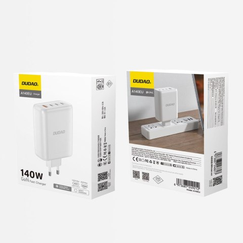 Ładowarka sieciowa GaN USB-A / 3x USB-C PD 140W biała Ładowarka sieciowa GaN USB-A / 3x USB-C PD 140W biała