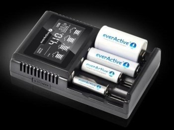 Ładowarka everActive UC-4000 (Brak danych) Ładowarka everActive UC-4000 (Brak danych)