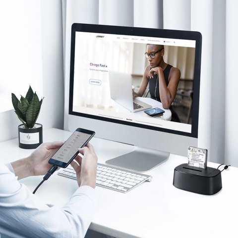 Stacja dokująca do dysków SATA 2.5'' 3.5'' SSD HHD z USB 3.0 zasilacz EU - czarna Stacja dokująca do dysków SATA 2.5'' 3.5'' SSD HHD z USB 3.0 zasilacz EU - czarna