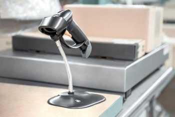 DIGITUS CZYTNIK KODÓW KRESKOWYCH BEZPRZEWODOWY BLUETOOTH 1D I 2D ZGODNY Z KODAMI QR STOJAK W ZESTAWIE DA-81003 DIGITUS CZYTNIK KODÓW KRESKOWYCH BEZPRZEWODOWY BLUETOOTH 1D I 2D ZGODNY Z KODAMI QR STOJAK W ZESTAWIE DA-81003
