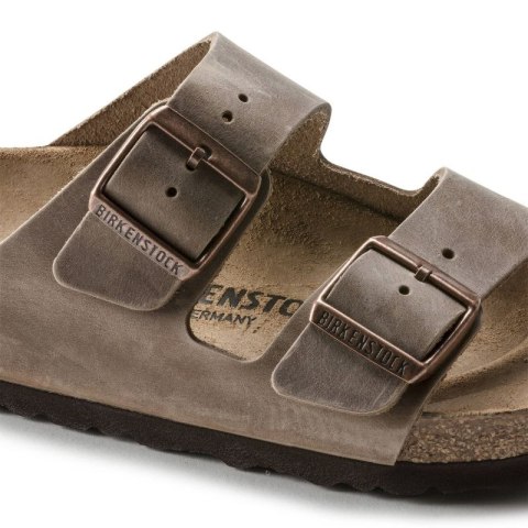 Klapki Birkenstock Arizona Tabacco Brown męskie/damskie brązowe regular szerokie (0352201) Klapki Birkenstock Arizona Tabacco Brown męskie/damskie brązowe regular szerokie (0352201)