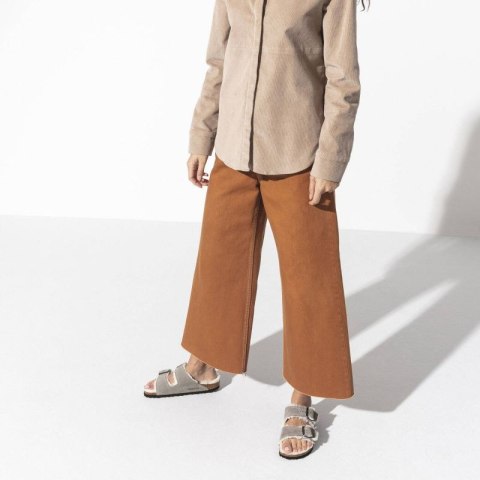 Klapki damskie/męskie ocieplane Birkenstock Arizona Shearling Stone Coin zamsz z wełną owczą regular szerokie (1017402) Klapki damskie/męskie ocieplane Birkenstock Arizona Shearling Stone Coin zamsz z wełną owczą regular szerokie (1017402)