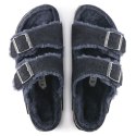 Klapki ocieplane Birkenstock Arizona VL Shearling Midnight skóra zamszowa wąskie narrow (1020583)