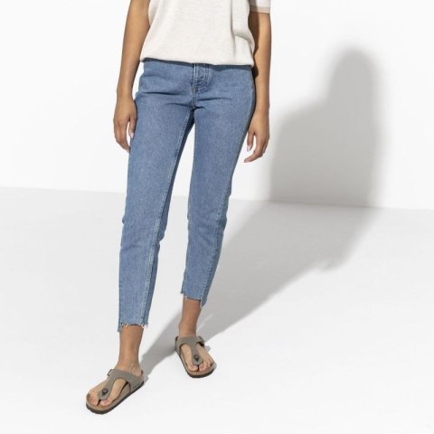 Japonki damskie szare-beżowe Birkenstock Gizeh Birko-Flor Nubuck Stone regular szerokie (43391) Japonki damskie szare-beżowe Birkenstock Gizeh Birko-Flor Nubuck Stone regular szerokie (43391)