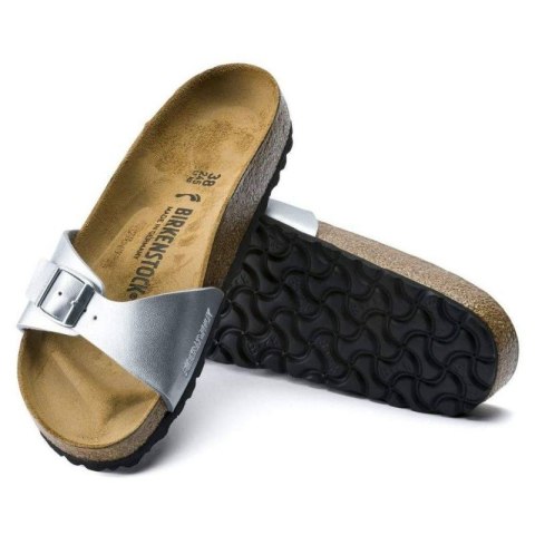 Klapki damskie Birkenstock Madrid Birko-Flor Silver srebrne regular szerokie (0040411) Klapki damskie Birkenstock Madrid Birko-Flor Silver srebrne regular szerokie (0040411)
