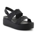 Sandały Crocs Brooklyn Woven Low Wedge W 209977-060