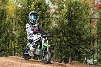 RAZOR Motor elektryczny SX350 Dirt - green RAZOR Motor elektryczny SX350 Dirt - green