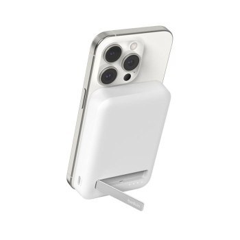 Belkin BoostCharge Pro Powerbank 8000 mAh 15w Qi2 MagSafe biały Belkin BoostCharge Pro Powerbank 8000 mAh 15w Qi2 MagSafe biały