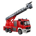 Wóz strażacki zdalnie sterowany RC na pilota 1:20 Double Eagle Mercedes-Benz Arocs E667-003 Double Eagle