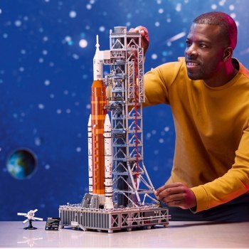 LEGO Icons 10341 Rakieta SLS NASA Artemis LEGO Icons 10341 Rakieta SLS NASA Artemis