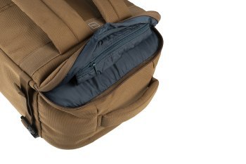 Plecak podróżny i na laptop 17" Tucano BKTUG-ML-MC, standardowe linie lotnicze, piaskowy Tucano Plecak podróżny i na laptop 17" Tucano BKTUG-ML-MC, standardowe linie lotnicze, piaskowy Tucano